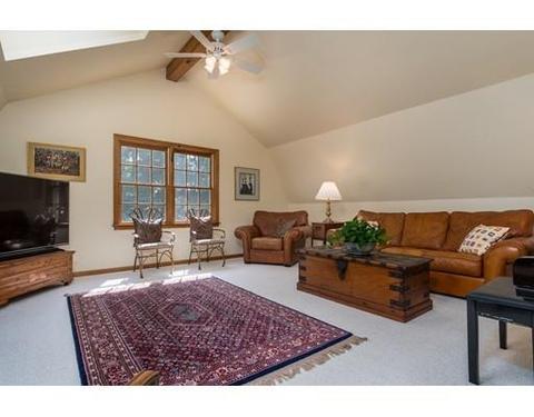 8 Eagle Ln, Beverly, MA 01915 photo 7