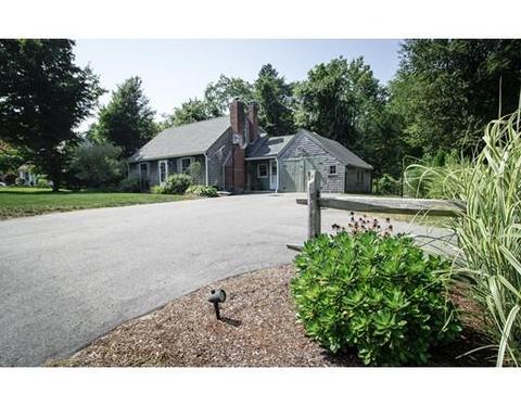 511 Orchard St, Raynham, MA 02767 photo 1