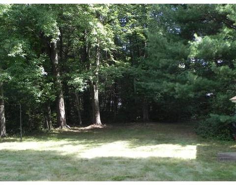 35 Senator St, Springfield, MA 01129 photo 12