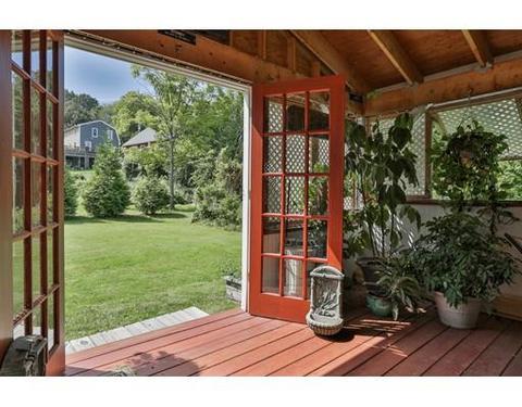 12 S Hampton Rd, Amesbury, MA 01913 photo 6