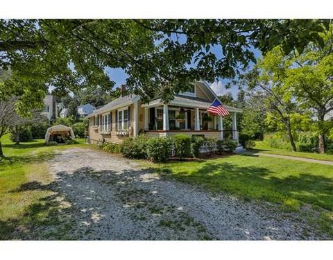 12 S Hampton Rd, Amesbury, MA 01913 photo 1