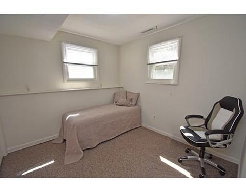 54 Oliver St, Easthampton, MA 01027 photo 24