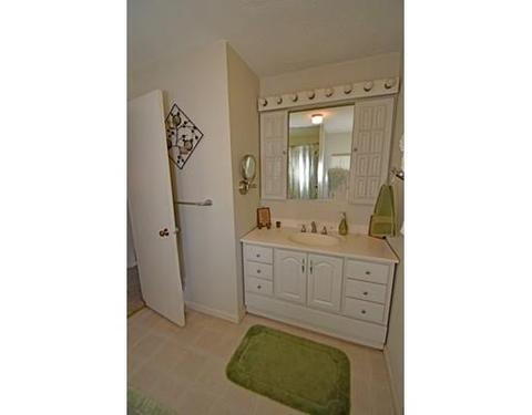 54 Oliver St, Easthampton, MA 01027 photo 19