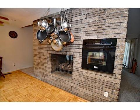 54 Oliver St, Easthampton, MA 01027 photo 14