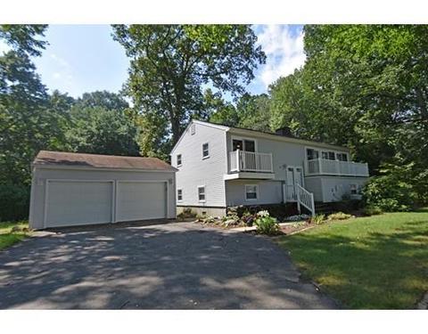 54 Oliver St, Easthampton, MA 01027 photo 2