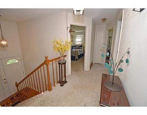 54 Oliver St, Easthampton, MA 01027 photo 16
