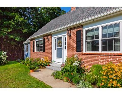 100 Main St, Topsfield, MA 01983 photo 2
