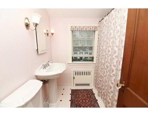 47 Avon Rd, Wellesley, MA 02482 photo 13