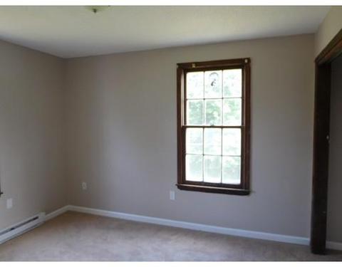 71 Ely St, Holyoke, MA 01040 photo 16
