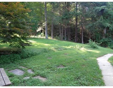 62 Ridgewood Dr, Russell, MA 01071 photo 18
