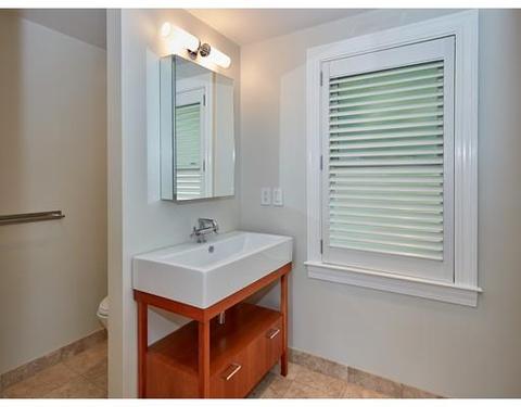 296 Harvard St, Fall River, MA 02720 photo 18