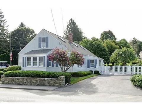 207 Main St, Clinton, MA 01510 photo 3