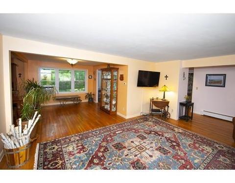 190 Parish Rd, Needham, MA 02494 photo 9