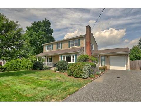 94 Acrebrook Rd, Springfield, MA 01129 photo 2