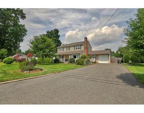 94 Acrebrook Rd, Springfield, MA 01129 photo 1