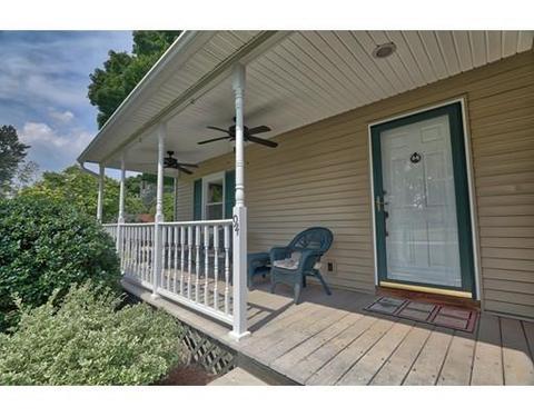 94 Acrebrook Rd, Springfield, MA 01129 photo 3