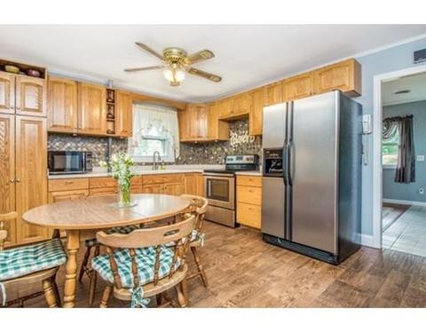 3 Turner Rd, Maynard, MA 01754 photo 2