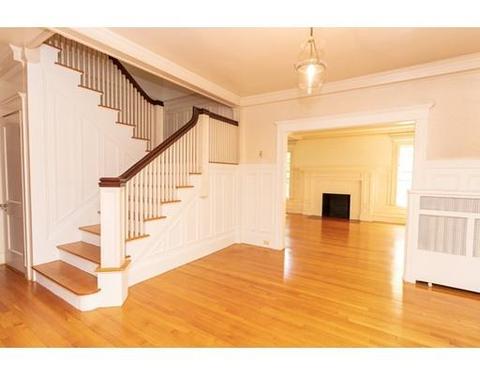 10 Downing Rd, Brookline, MA 02445 photo 2