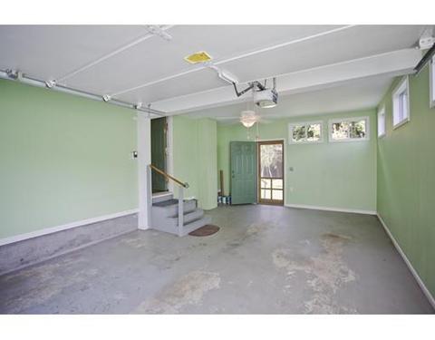 119 Plain St, Easthampton, MA 01027 photo 25