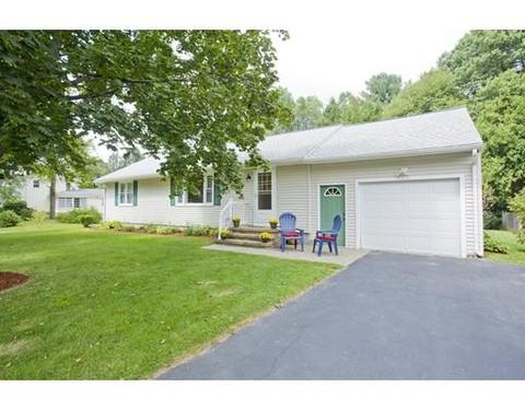 119 Plain St, Easthampton, MA 01027 photo 2