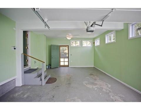 119 Plain St, Easthampton, MA 01027 photo 23