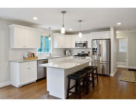 1 Debrah Ln, Millis, MA 02054 photo 4