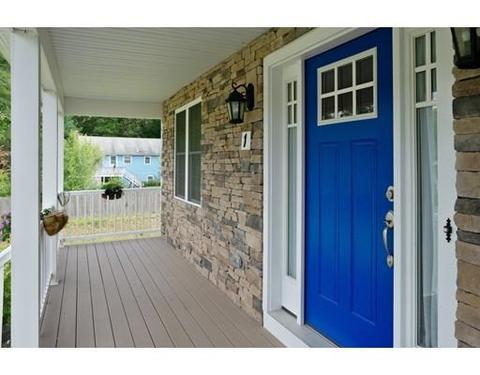 1 Debrah Ln, Millis, MA 02054 photo 2