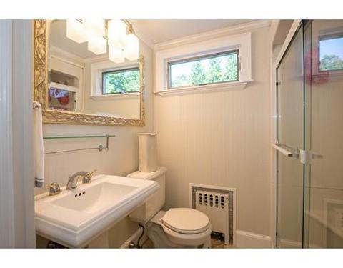 8 Davis Rd, Beverly, MA 01915 photo 16