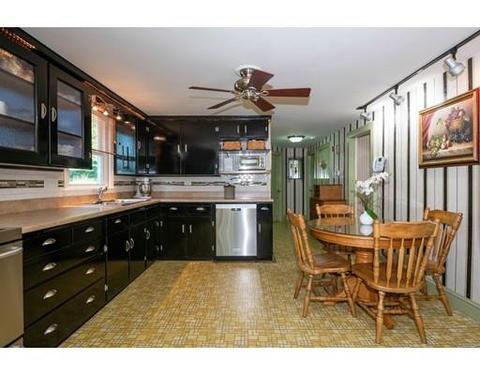 8 Davis Rd, Beverly, MA 01915 photo 11