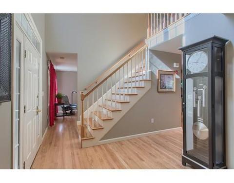 7 Matthew Ln, Sterling, MA 01564 photo 2
