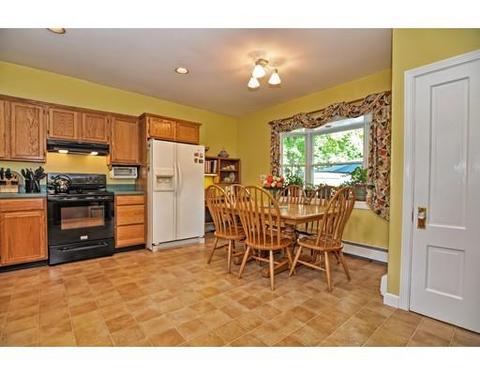 613 Great Plain Ave, Needham, MA 02492 photo 6