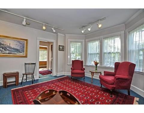 613 Great Plain Ave, Needham, MA 02492 photo 8