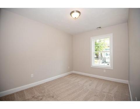 48 Standish St, Worcester, MA 01604 photo 18