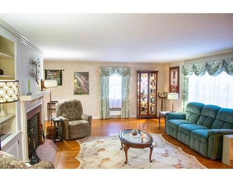 27 Graystone Cir, Worcester, MA 01606 photo 11