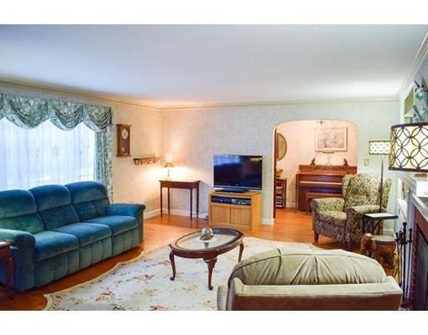 27 Graystone Cir, Worcester, MA 01606 photo 13
