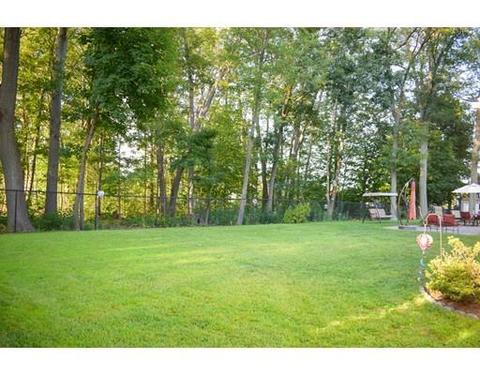 27 Graystone Cir, Worcester, MA 01606 photo 8