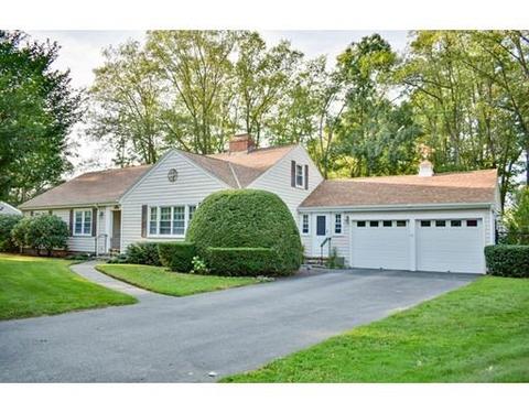 27 Graystone Cir, Worcester, MA 01606 photo 3