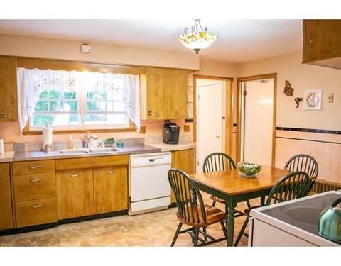 27 Graystone Cir, Worcester, MA 01606 photo 17