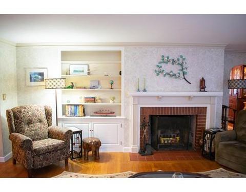 27 Graystone Cir, Worcester, MA 01606 photo 12