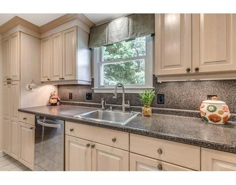136 Greendale Ave, Needham, MA 02494 photo 15
