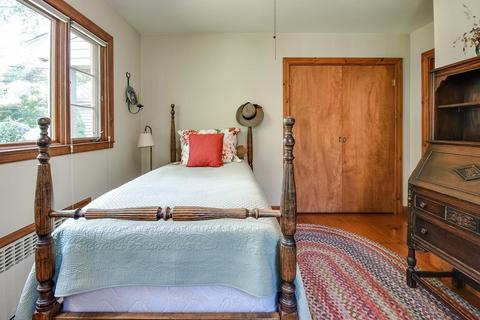 73 Crest Rd, Wellesley, MA 02482 photo 14