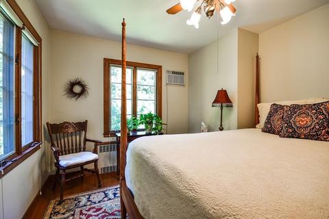 73 Crest Rd, Wellesley, MA 02482 photo 12