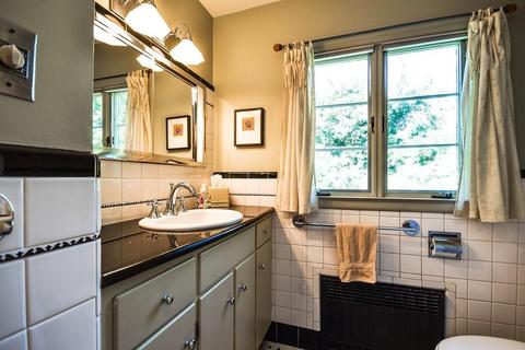 73 Crest Rd, Wellesley, MA 02482 photo 13