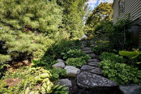 73 Crest Rd, Wellesley, MA 02482 photo 20