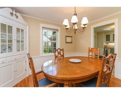 76 Maple Pl, Dedham, MA 02026 photo 3