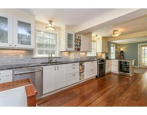 76 Maple Pl, Dedham, MA 02026 photo 5