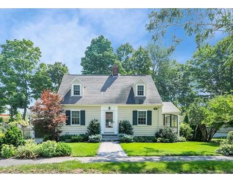 76 Maple Pl, Dedham, MA 02026 photo 1