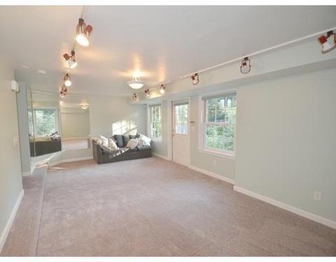 8 Cedar Rd, Andover, MA 01810 photo 15