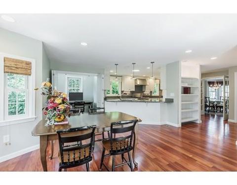 8 Cedar Rd, Andover, MA 01810 photo 4