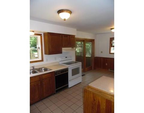 16 Laurel Dr, Ashburnham, MA 01430 photo 17